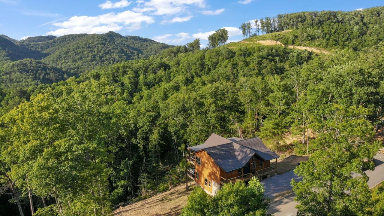 New / 3 King Suites / Sleeps12 / View / 5 Mi To Pf / Hot Tub Sevierville Kültér fotó