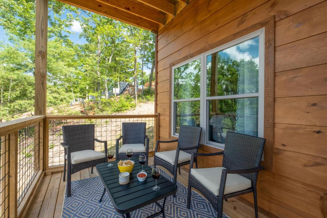 New / 3 King Suites / Sleeps12 / View / 5 Mi To Pf / Hot Tub Sevierville Kültér fotó